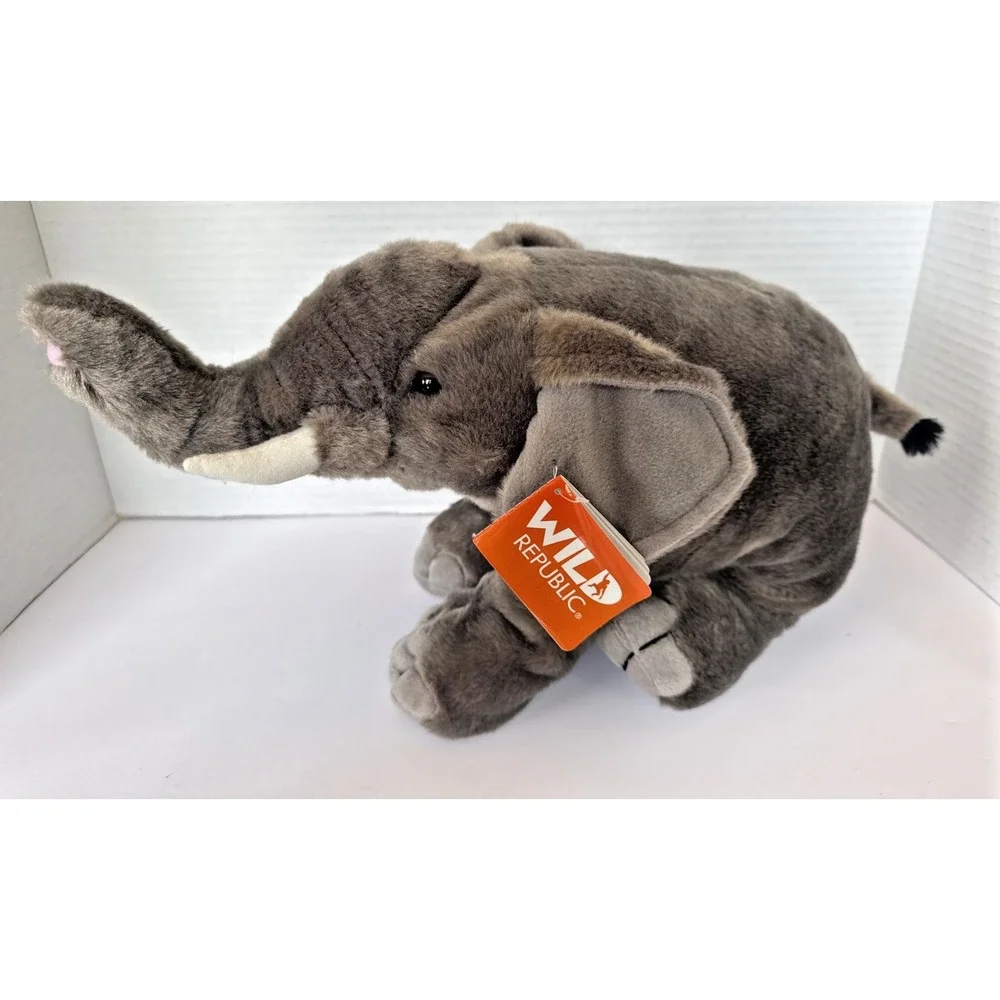 NWT Wild Republic Elephant Trunk Up Stuffed Animal  Grey Plush NEW